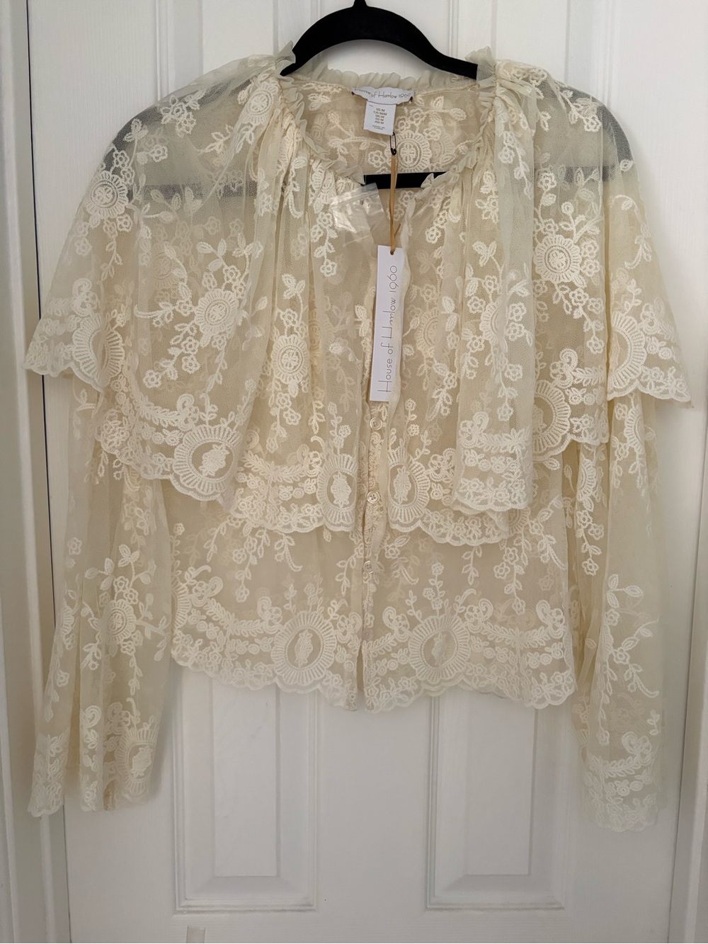 NWT House of Harlow. Marja Sea New York. Lace Cape Top Blouse White Cream Medium - Picture 3 of 7